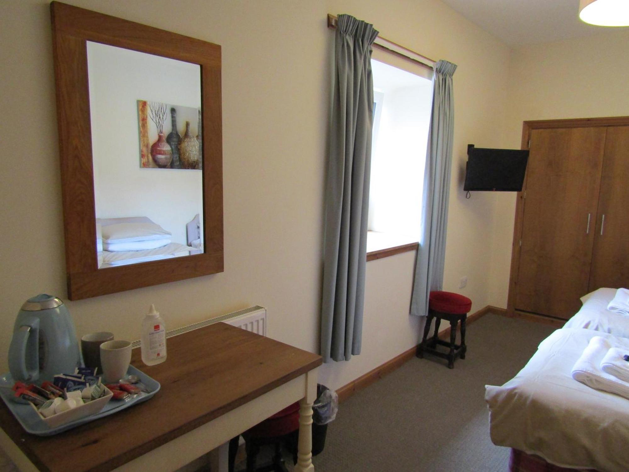 The Crown Hotel Inverbervie Room photo